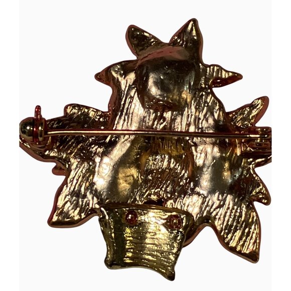 Red Poinsettia Flower Brooch Pin Gold-Tone Metal Festive Holiday Jewelry - Picture 6 of 8